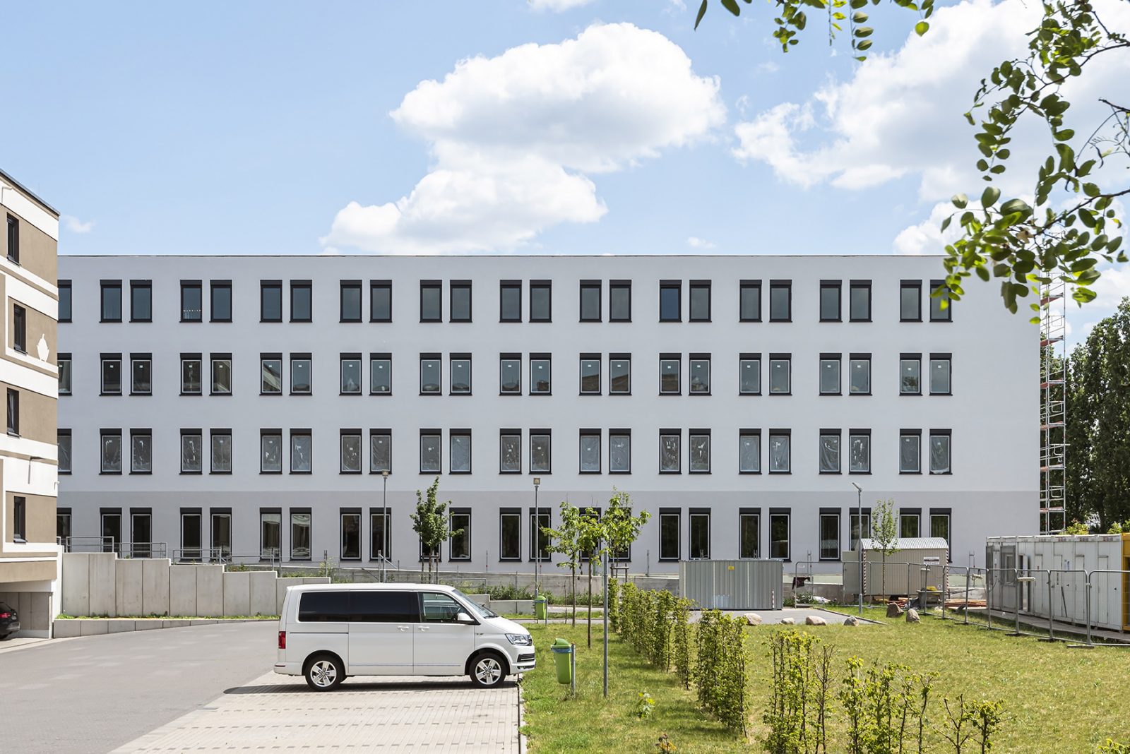 Neubau eines Dialysezentrums mit Bürogebäude in Potsdam